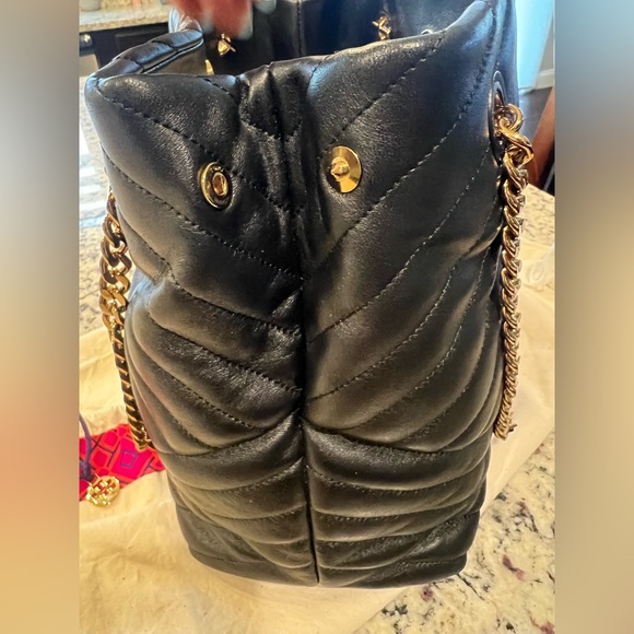 Tory Burch Kira Chevron Tote - Black - Picture 12 of 15